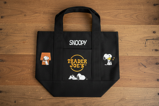 Trader Joe’s mini tote bag ( snoopy )